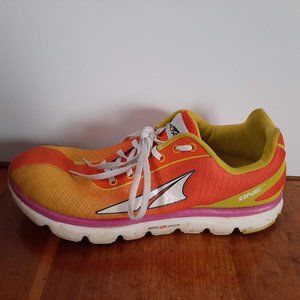 Altra Zero Drop Foot Shape- Wide Toebox- Womens 11